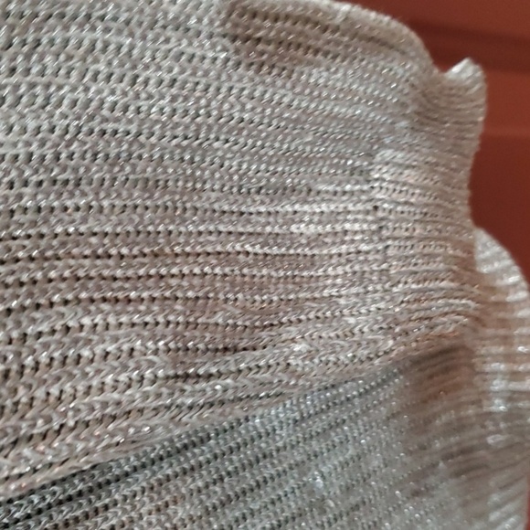 Ralph Lauren Women's Soft Silver Mettalic  Crewneck Sweater BLACK LABEL - Picture 6 of 10